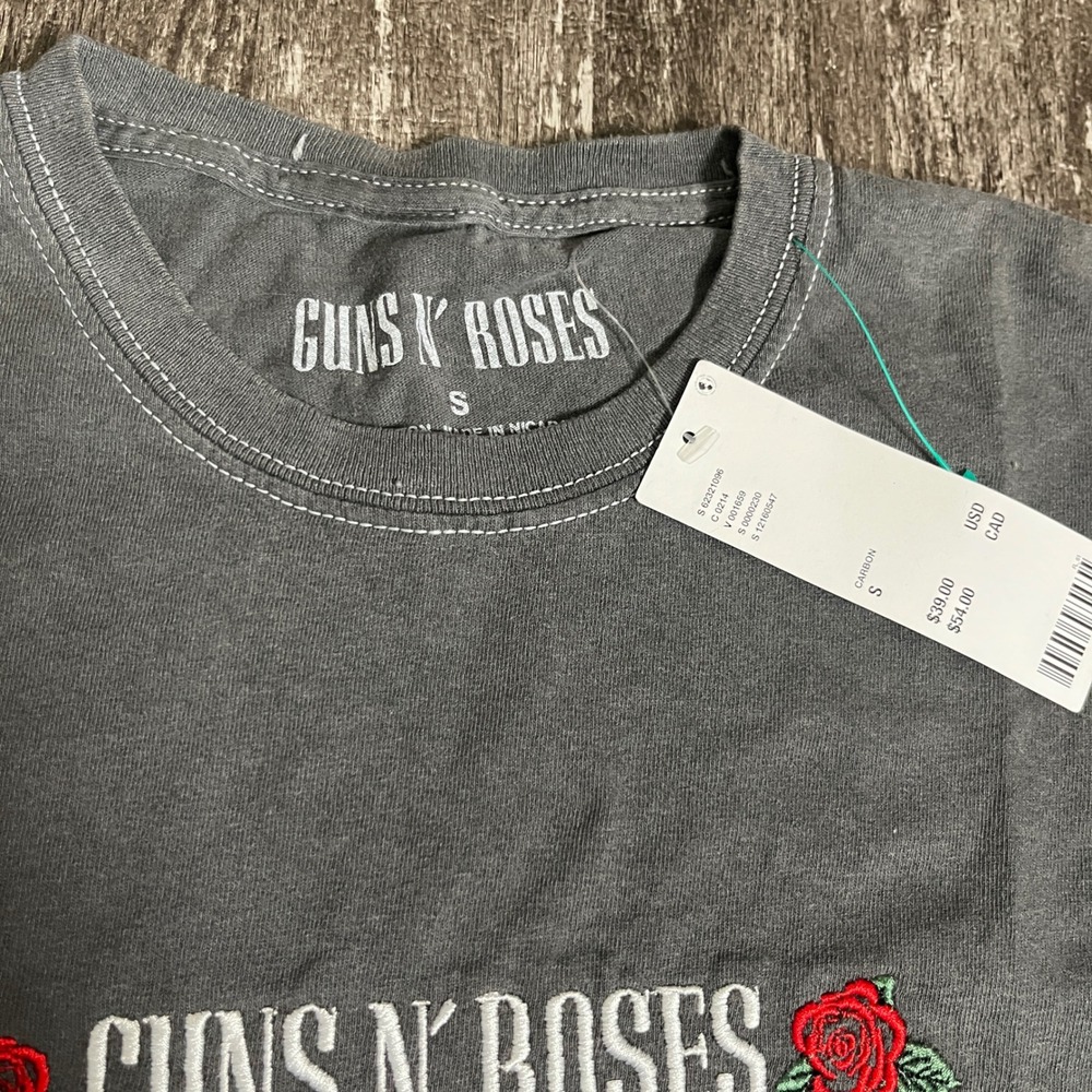 Urban Outfitters Guns N Roses T-Shirt Graphic Tee Gray Band Rock Music - Picture 4 of 6